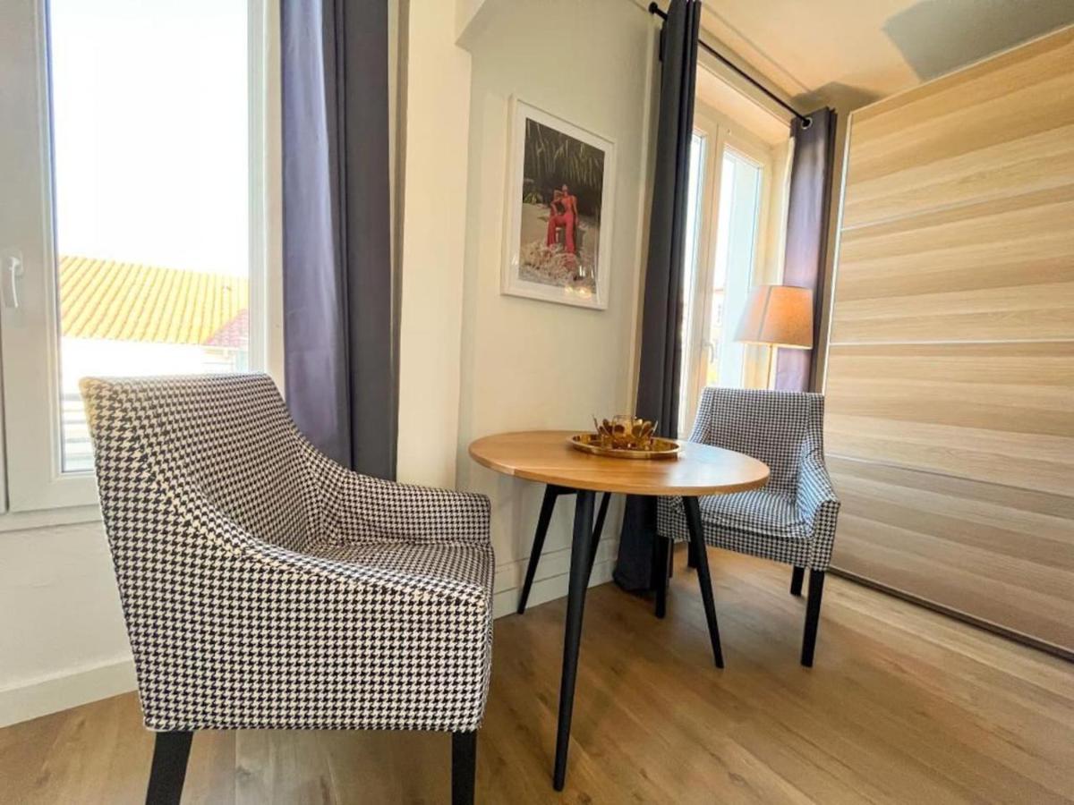 Suite Nairobi ビユールバンヌ エクステリア 写真